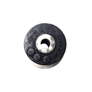 جلبة ذراع التحكم 7L0407077 لسيارات فولكس فاجن طوارق 3.0T V6 2002-2010 وأودي Q7 3.0/4.2 TDI 2006-2015 - Product Image 2