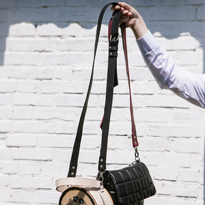 Sacs à main à bandoulière personnalisés Fabrication de sacs à bandoulière à bretelles épaisses Bouteille d'eau polyvalente/Sangles de sac en cuir perlé de stade pour animaux de compagnie - Product Image 4