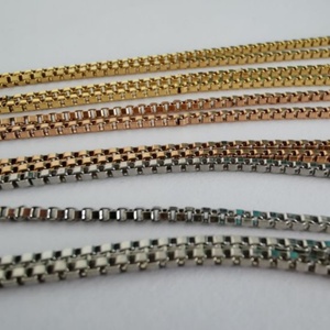 Collier pour homme de haute qualité en acier inoxydable plaqué or, chaîne carrée, bijoux XR, cadeau pour fiançailles, mariage, fête, décontracté/sportif - Product Image 4