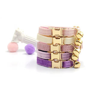 Venta caliente nuevo lujo pequeño gato Collar cómodo personalizado terciopelo gato collares con Mini campana - Product Image 2