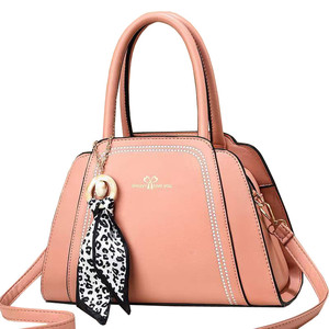 <span class=keywords><strong>2022</strong></span> nueva moda <span class=keywords><strong>de</strong></span> color puro bolso femenino <span class=keywords><strong>de</strong></span> uso diario bolso <span class=keywords><strong>de</strong></span> Señora <span class=keywords><strong>De</strong></span> uso diario y con las mujeres colgantes <span class=keywords><strong>de</strong></span> seda bol - Product Image 1