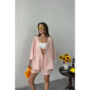 Conjunto de Dos Piezas de Tela de Lana Naranja - Nuevo Estilo Veraniego para Club, Túnica a Rayas y Pantalones Cortos por Encima de la Rodilla - Product Image 6