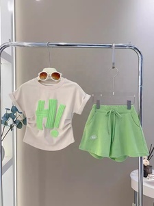 Nuovi modelli abbigliamento estivo per bambini abbigliamento sportivo da ragazza Set Top + <span class=keywords><strong>pantaloncini</strong></span> Set abbigliamento per bambini - Product Image 3