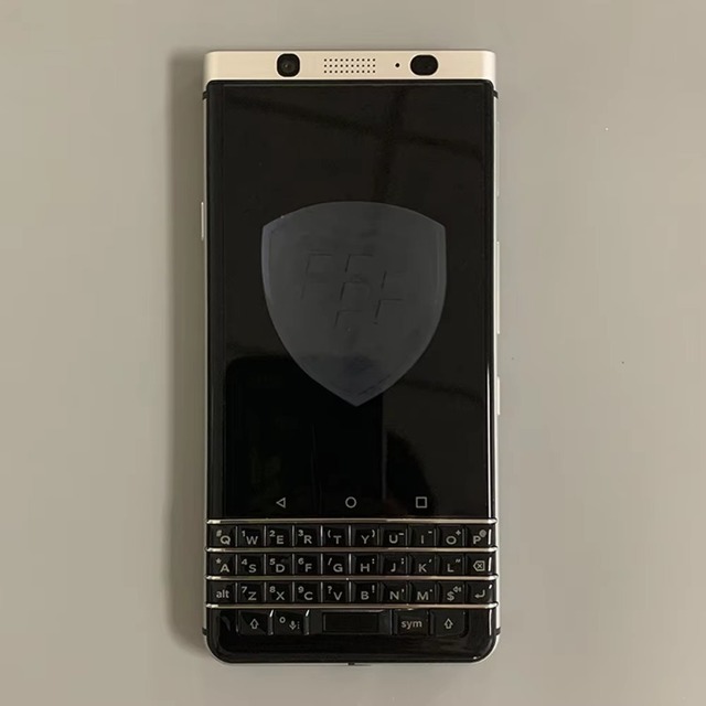 Original 4.5'' Bar Mobile Phone K1 3GB+32GB/4GB+64GB 8MP Camera Octa Core 4G LTE Mobile Phone Keyone