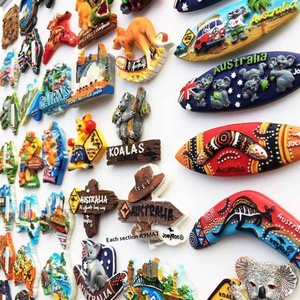 Artisanat décoratif créatif en résine peinte de forme irrégulière, style moderne, pour réfrigérateur, en gros, en stock chez le fabricant, idéal comme souvenir touristique - Product Image 3