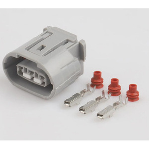 Conector de Alternador Dragon Leap DT04-3P-P007 Macho de 3 Pines para Vehículos Toyota y Lexus - Product Image 1
