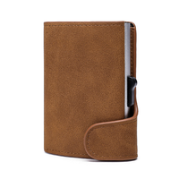 Dompet pria kulit PU logam RFID kustom bisnis dengan penutup kancing desain dan Logo kuda gila minimalis