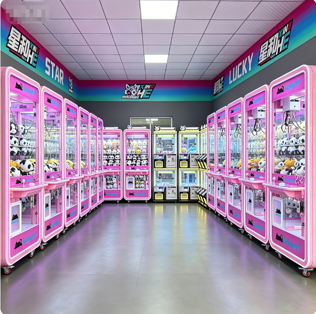 Wholesale Claw Machine for Kids Games Coin Claw Crane Machine Plush Toys Doll Pink Transparent Arcade 110V/220V Store English