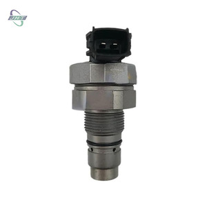 89458-20051 Accessoires automobiles Capteur de pression de carburant diesel Common Rail 499000-6421 pour RAV 4 - Product Image 2