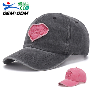 Casquette de baseball sportive américaine de haute qualité, visière incurvée, protection solaire, en coton denim perforé, logo personnalisé, boucle métallique, BSCI - Product Image 1