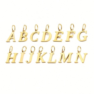 Colgantes Personalizados con Iniciales del Alfabeto de la A a la Z, Resistentes al Agua, en Acero Inoxidable con Baño de Oro de 18k, Estilo Gótico - Product Image 5