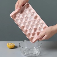 Molde de PP para 33 bolas de hielo de hockey, bandeja para cubitos de hielo con forma de bola de whisky congelada, caja para hacer paletas de hielo, regalos, herramientas y accesorios de cocina