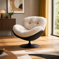 Fauteuil d'appoint pivotant à 360 degrés avec tissu tissé côtelé ivoire, coque moulée caramel et base en piédestal noir