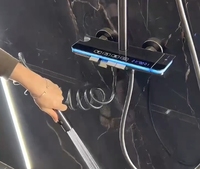 Ensemble de douche pluie à pression améliorée avec éclairage d'ambiance, affichage numérique, robinets de bain-douche, valve en céramique, jet doux poli