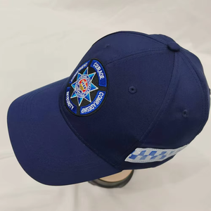 Gorra de Béisbol Azul Marino con Logotipo Personalizado y Banda Reflectante Ajustable para Deportes, Entrenamientos y Actividades al Aire Libre en Todas las Estaciones - Product Image 3
