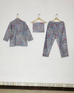 Ensemble de pyjama pour femmes, motif ethnique imprimé à la main, gris, peau sensible, haute qualité, prix de gros - Product Image 2