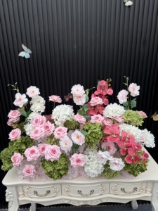 Arreglo Floral para Ceremonia de Boda, Camino de Flores con Rosas y Orquídeas Rosadas - Product Image 3