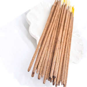 Brûleur d'encens miniature pratique en bois d'ébène pour l'aromathérapie d'intérieur, encens en bâtonnets de bois d'agar parfumé au gingembre pour usage religieux - Product Image 4