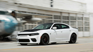 Ventes d'usine - Système de carrosserie automobile - Capot en fibre de carbone pour Dodge Charger Redeye 2015-2023 - Noir - Installation <span class=keywords><strong>facile</strong></span> - Product Image 6