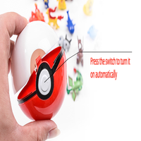 Vente en gros de Poké Balls de haute qualité de 7 cm, jouet capsule Pikachu avec figurine à l'intérieur, modèle de Poké Ball