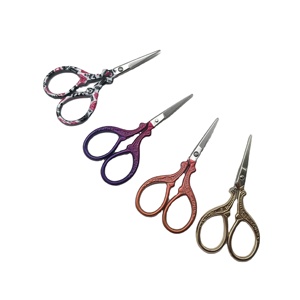 กรรไกรปักลายสแตนเลสคุณภาพพรีเมียม งานฝีมือวินเทจสวยงาม - Product Image 1