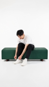 โซฟาแบรนด์ JM รุ่น Distinguished Chic Other Modern แบบไม่มีที่วางแขน เหมาะสำหรับห้องนั่งเล่นที่บ้าน รองรับการผลิตแบบ OEM และปรับแต่งได้ - Product Image 2