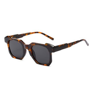 Mới hợp thời trang thiết kế của phụ nữ thời trang Sunglasses với UV400 ống kính PC Khung trong hình dạng không đều - Product Image 1