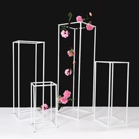 Support à fleurs géométrique rectangulaire en cristal de fer pour la décoration d'événements de fête à la maison de mariage centres de table décorations de table de mariage