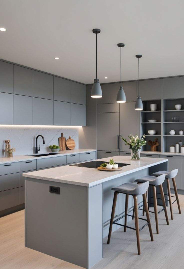 สีเทาเข้ม