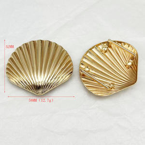 Nuevo Anillo <span class=keywords><strong>de</strong></span> Metal Dorado con Forma <span class=keywords><strong>de</strong></span> Flor y <span class=keywords><strong>Caracol</strong></span>, Estilo Europeo Americano, para Ropa, Cierre Decorativo, Hebilla <span class=keywords><strong>de</strong></span> Conexión para Tirantes <span class=keywords><strong>de</strong></span> Bikini - Product Image 1