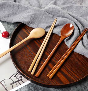 Juego de cuchara y palillos para servir de madera natural japonesa con bolsa de tela <span class=keywords><strong>caqui</strong></span> o negra para comedor en casa o uso de viaje - Product Image 3