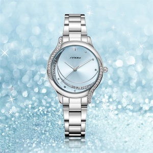 <span class=keywords><strong>Modelli</strong></span> caldi all'ingrosso orologio da polso da <span class=keywords><strong>donna</strong></span> d'affari orologio da <span class=keywords><strong>donna</strong></span> in argento impermeabile <span class=keywords><strong>orologi</strong></span> classici di moda in acciaio inossidabile - Product Image 5