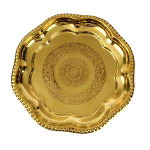 Plato de Servir Decorativo Grande en Zig Zag de Latón Hecho a Mano con Patrón Grabado, Perfecto para Comidas de Lujo y Decoración del Hogar - Product Image 5