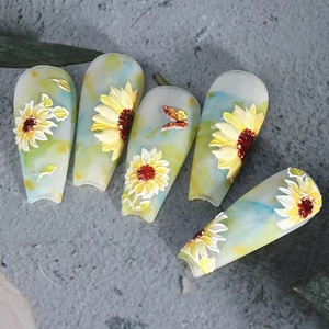 Qianya 5D en relieve amarillo brillante <span class=keywords><strong>girasol</strong></span> Nail Art Sticker 3D 5D plástico flor calcomanías para la decoración <span class=keywords><strong>de</strong></span> <span class=keywords><strong>uñas</strong></span> <span class=keywords><strong>de</strong></span> las niñas - Product Image 4