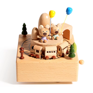 Caja Musical de Madera con Carrusel de Estrellas Personalizada, Nombre Grabado, Recuerdo para Guardería, Regalo para Bautizo o Baby Shower - Product Image 5