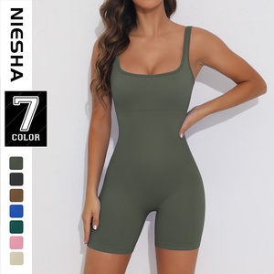 JAC22 QS5506 Body elástico de una pieza, corto y ajustado, con diseño de espalda hermosa, traje de yoga acanalado, sin costuras, para deportes de yoga - Product Image 2
