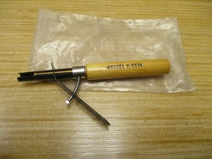 PLC <strong>Neuses</strong> N-553A Lamp Extraction Tool N533A Warranty Product - Product Image 1