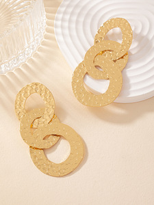 Trendy Gold Plated Drop Three Round Pendant Pendientes de joyería de moda a granel - Product Image 3