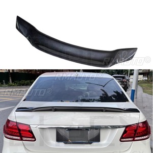 Kits de style pour Mercedes-Benz Classe E W212 E63 E200-350 2009-2015 : Aileron arrière, Spoiler de coffre, Aileron de toit, Kit carrosserie - Product Image 1