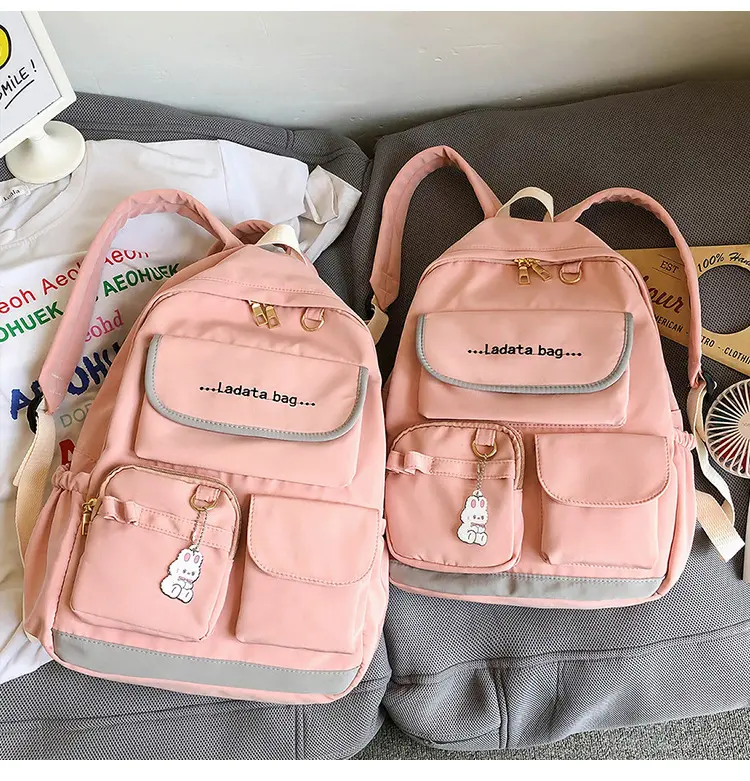 2020 new schoolbag women's fashion Korean junior high school backpack high school leisure waterproof versatile backpack