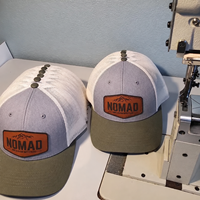 Casquette Trucker Personnalisable de Haute Qualité à 6 Panneaux avec Filet et Patch en Cuir Brodé – Modèle 115