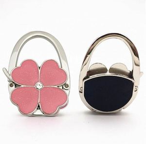 Soporte Plegable para Bolsos con Diseño de Trébol, Hecho a Mano en Metal, para Mesa, Portátil, se Coloca en Casi Cualquier Lugar - Product Image 3