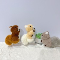 Porte-clés en peluche écureuil à grande queue mignon, jouet pendentif, petite décoration de sac, poupée porte-clés