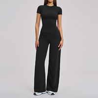 Tenues de yoga pour femmes, fabrication directe d'usine ODM/OEM, ensemble 2 pièces, haut court à manches courtes, pantalon large, vêtements de fitness pour tous les jours, ensembles d'entraînement personnalisés