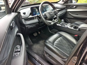 Chery Tiggo 8 PLUS <span class=keywords><strong>E</strong></span>+ 2022, Turbo + Trazione Elettrica, Basso Costo Operativo, Comfort Premium, Avventura Familiare - Product Image 5