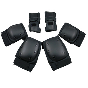 <span class=keywords><strong>Protection</strong></span> de patin <span class=keywords><strong>adulte</strong></span> pour enfants Skateboard équitation <span class=keywords><strong>skate</strong></span> patinage <span class=keywords><strong>protection</strong></span> sportive genou et coude ensemble de <span class=keywords><strong>protection</strong></span> du poignet - Product Image 3