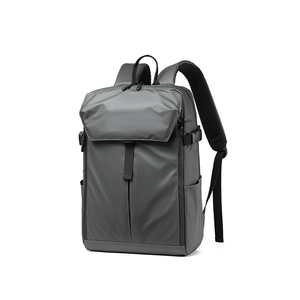 Sac d'ordinateur portable minimaliste élégant en polyester durable de haute qualité avec sangle réglable Emballage personnalisé au Vietnam - Product Image 1