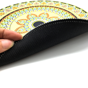Alfombrilla de Ratón Redonda Pequeña para Juegos, Estilo Retro, Duradera, para PC, Escritorio, Portátil y Oficina - Product Image 4