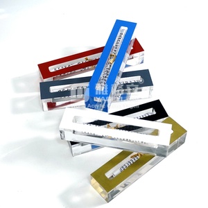 Support de présentation de gâteau d'anniversaire en acrylique transparent à 3 niveaux, personnalisable, avec rangement, couleur et logo sur mesure - Product Image 5