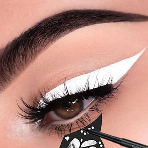 Outil de maquillage pour eyeliner papillon, kit de pochoirs pour eyeliner ailes de papillon pour femmes, tampon pour eyeliner, fard à paupières pour filles - Product Image 4